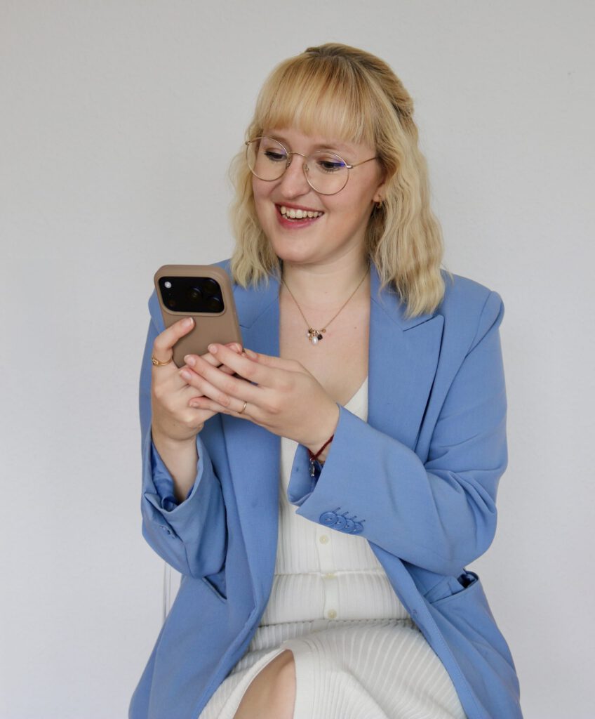 Sarah Kobs ist Online Marketing Expertin und Social Media Freelancerin